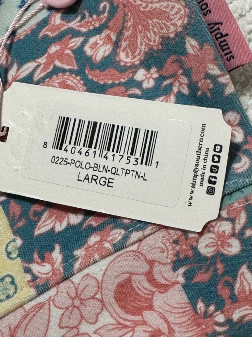 Simply Southern Women L Multi Patchwork Floral Print Slightly Cropped Polo Shirt - Picture 6 of 13